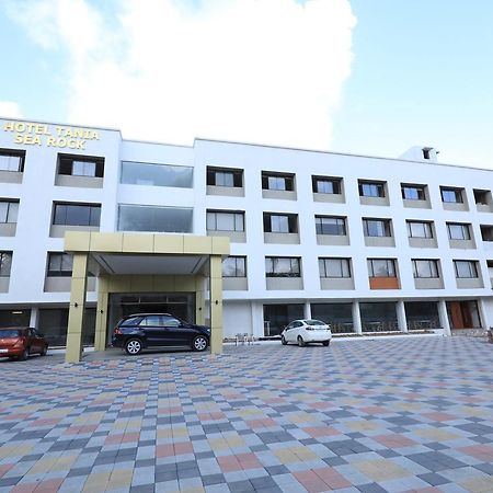 Hotel Tania Searock Daman Exterior foto